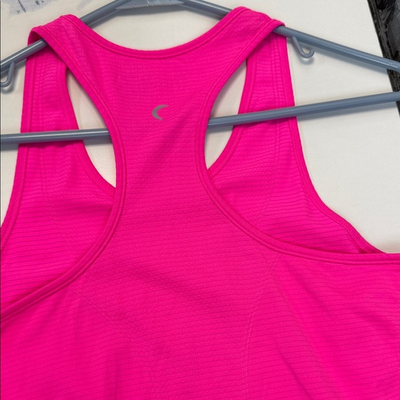 Zyia Active Tops - ZYIA Pink Racerback Athletic‎ Tank Top